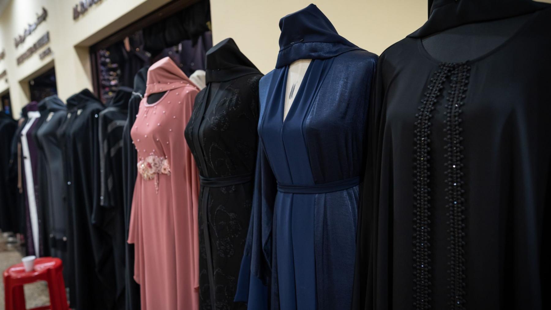 Polémique en France : Interdiction de l’abaya à l’école au nom de la laïcité