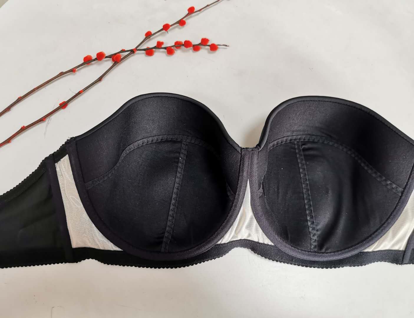 Un soutien-gorge devient l’arme d’étranglement dans le meurtre d’une Tradi-Praticienne”