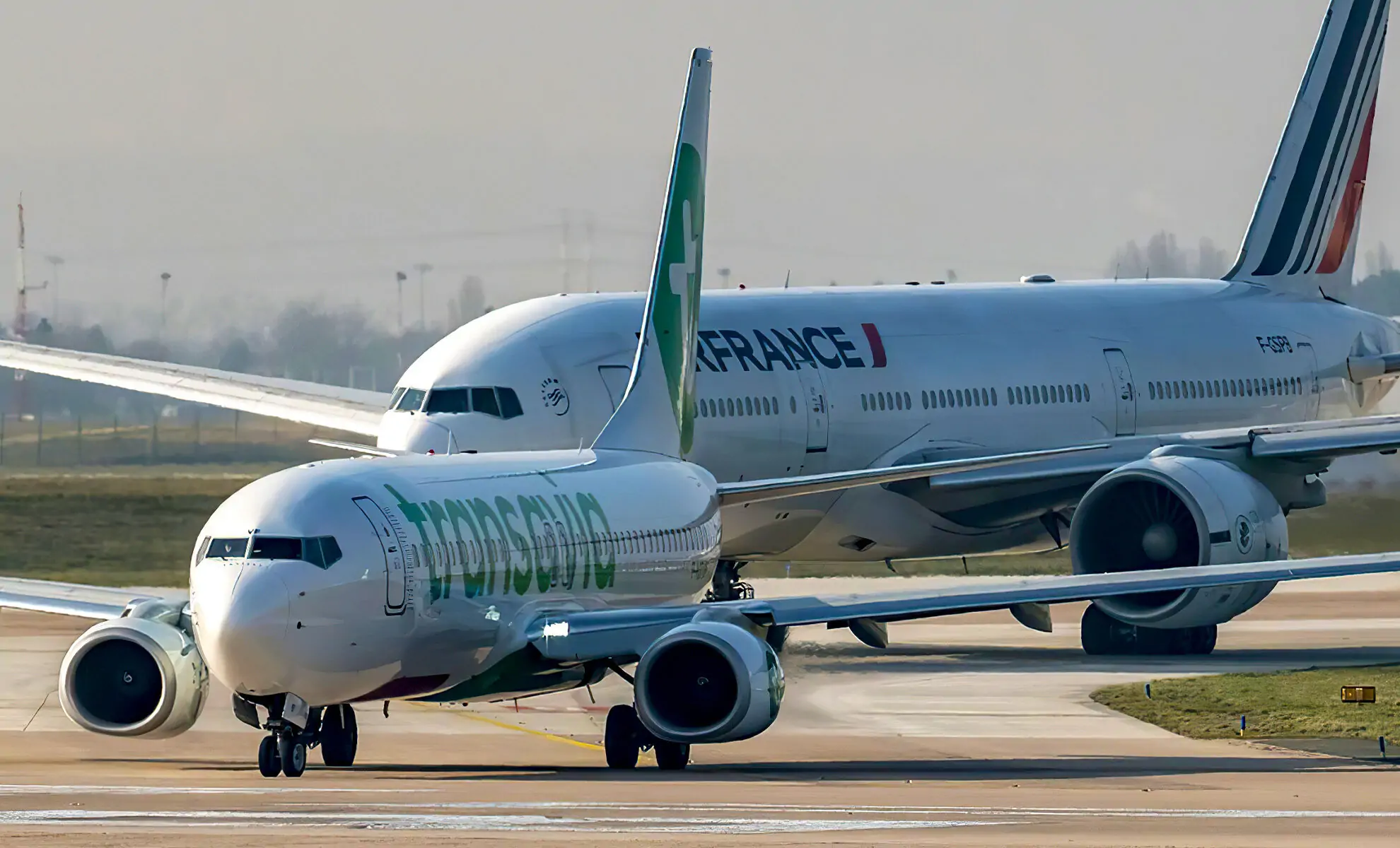 Hausse des prix des billets d’avion en France, mais Quelle Tendance vers l’Afrique du Nord ?