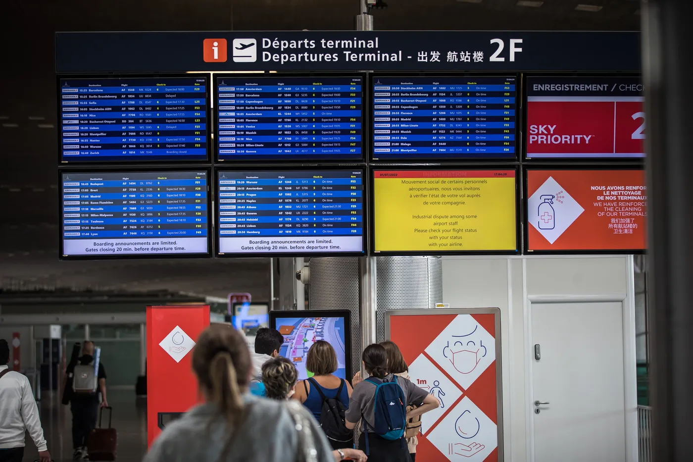 Nouvelles règles pour les mouvements sociaux dans les aéroports en France