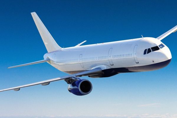 Révélation choc : l’article à 2,50 € que tous les grands voyageurs emportent en avion !